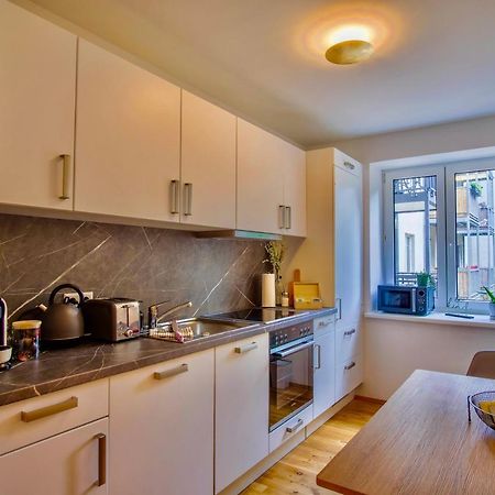 4-Room Luxury Apartment - Close To Central Station, Free Parking, Kitchen Leipzig Exterior photo