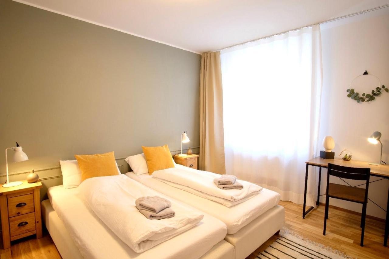 4-Room Luxury Apartment - Close To Central Station, Free Parking, Kitchen Leipzig Exterior photo